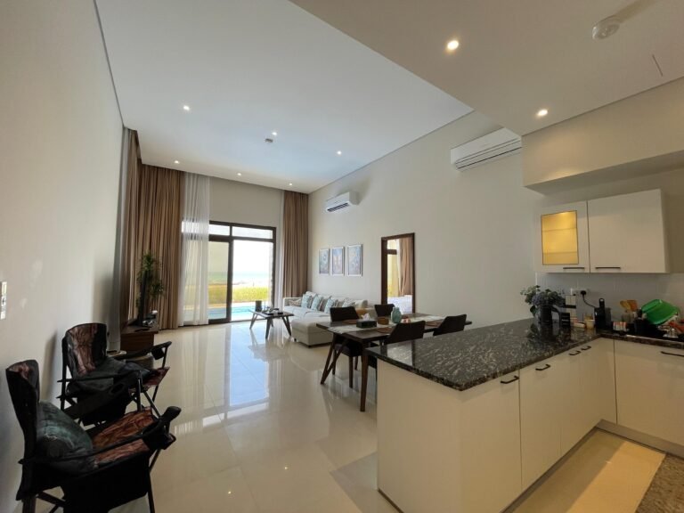 2 Bedrooms Sea View Villa Jebel Sifah