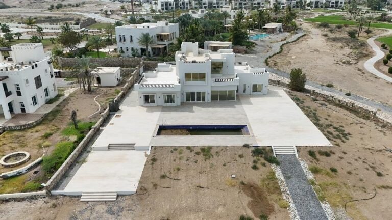 Luxury Villa for Sale in jebel Sifah with Direct Sea View