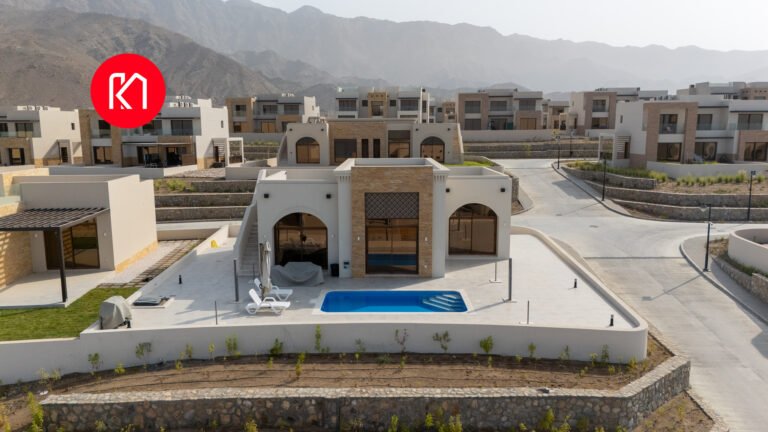 Exclusive Beachfront Villa in Jebel Sifah