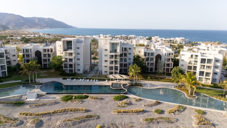 Elegant Ground-Floor Apartment for Sale in Jebel Sifah – Scenic & Serene
