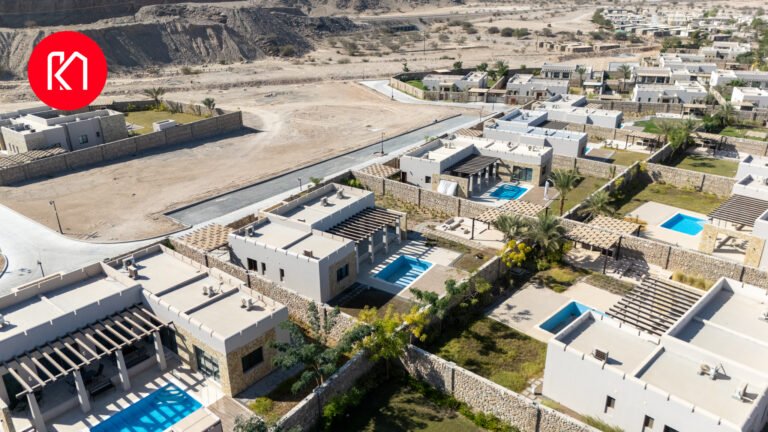 🌿 Beautiful 2-Bedroom Farmhouse for Sale in Jebel Sifah – Golf View