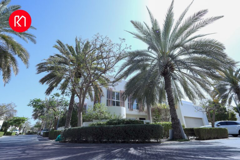 Luxury Corner Villa for Sale in Al Mouj Muscat ✨Ready for Immediate Handover
