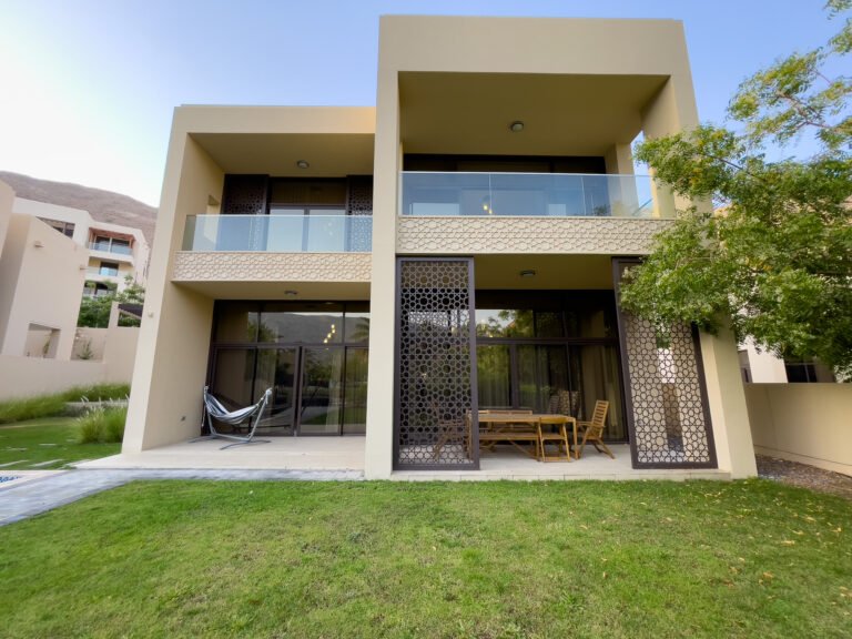 ✨ Elegant Fully Furnished 4-Bedroom Zaha Villa for Sale in Muscat Bay ✨
