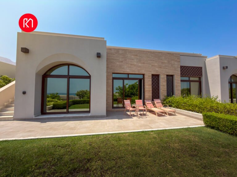 ✨ Sea View 1-Bedroom Villa for Sale in Jebel Sifah ✨