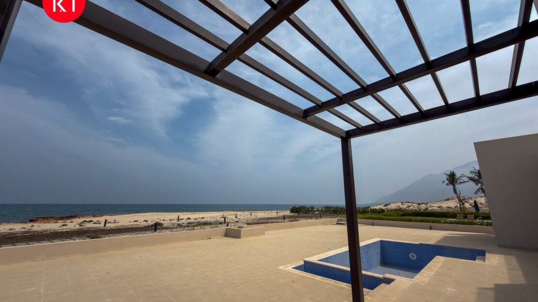 BF2-117 beachfront terrace with pergola, private pool and direct sea views in Jebel Sifah
